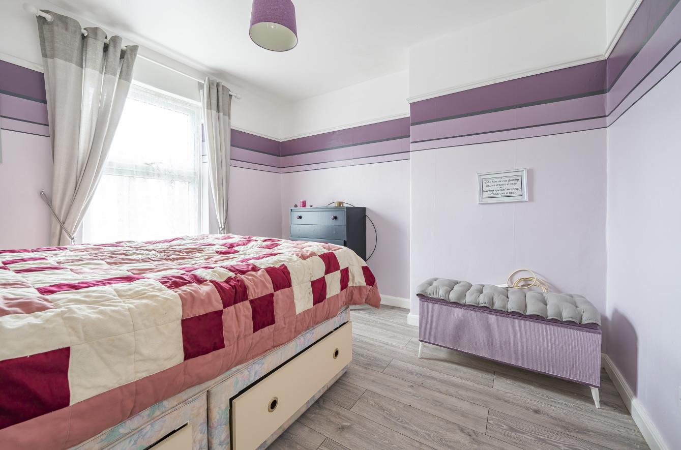 The Crescent, Thornhill, Egremont Grisdales